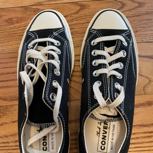 *New without tags* Converse Chuck 70 - Picture 2 of 3